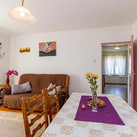 Daire Apartment Vivi With Terrace